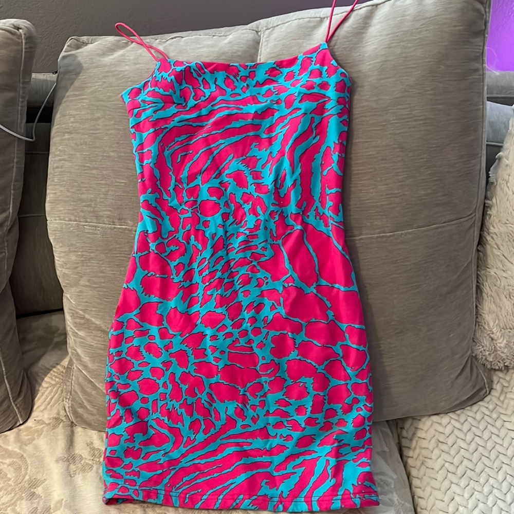 Mini dress never worn pink and blue